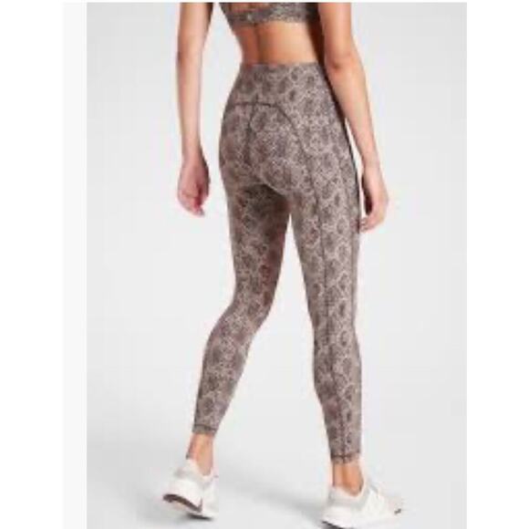 Athleta ULTIMATE STASH POCKET SNAKE 7/8 TIGHT - Picture 2 of 10